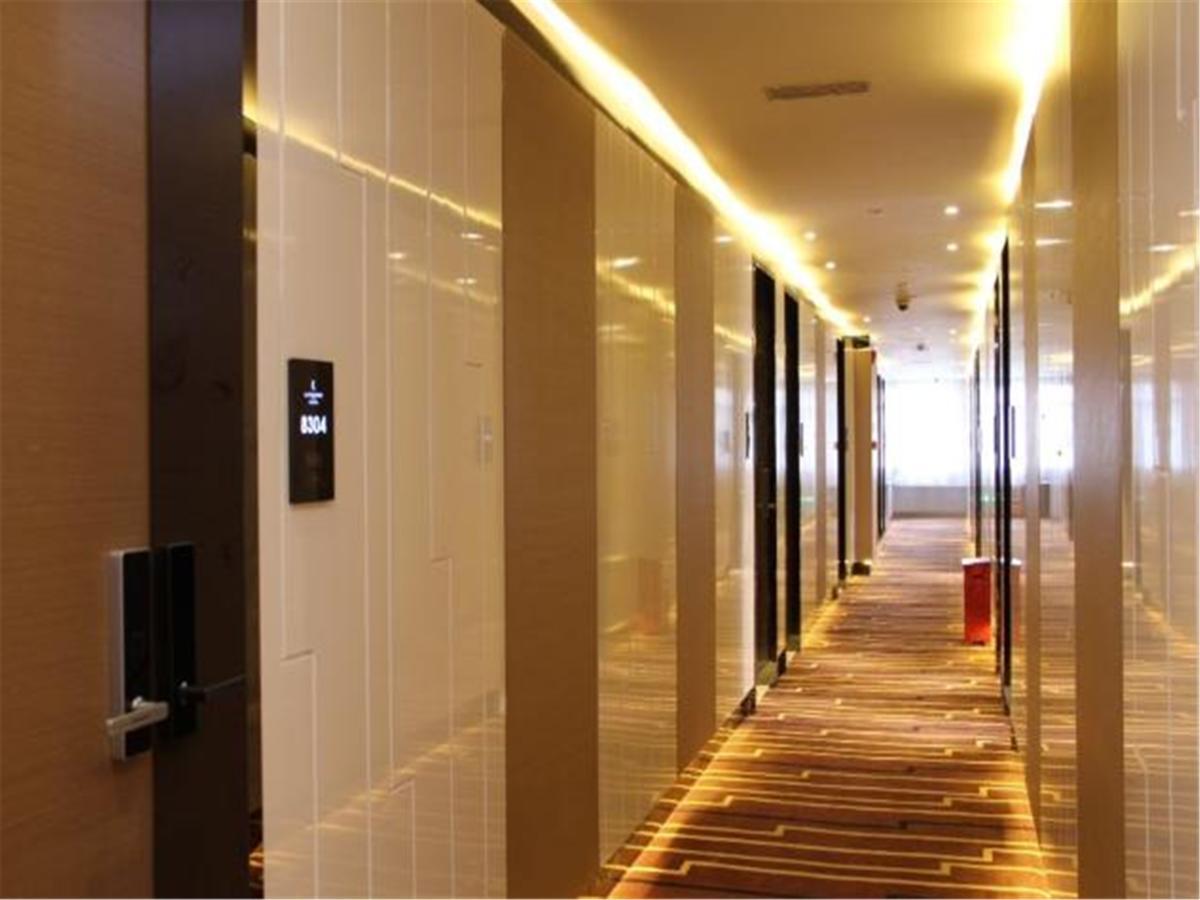 Lavande Hotel Tianhe Gangding Subway Station Branch Guangzhou Exterior foto